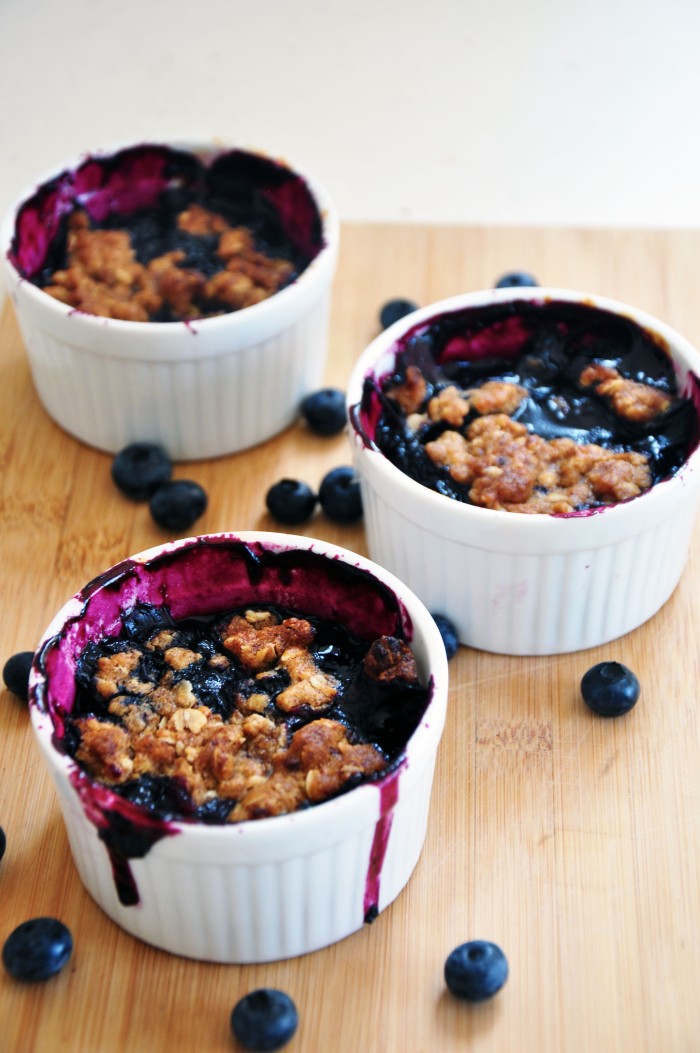 Easy Blueberry Crumble (Cheat)